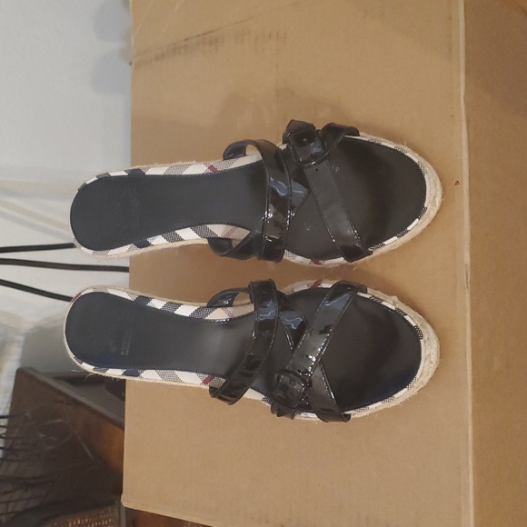 Burberry Wedge Sandal (NWOT) - Picture 10 of 13